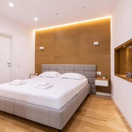 Apartment Exclusive 2 Bedrooms *