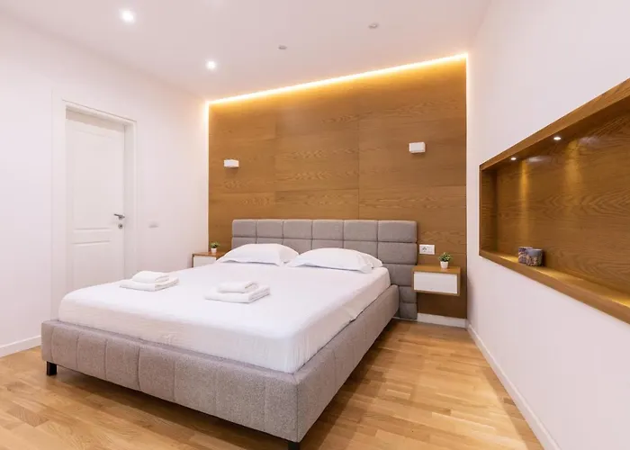 Apartment Exclusive 2 Bedrooms *