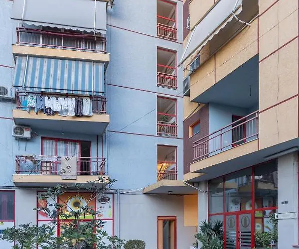 Exclusive 2 Bedrooms Apartment