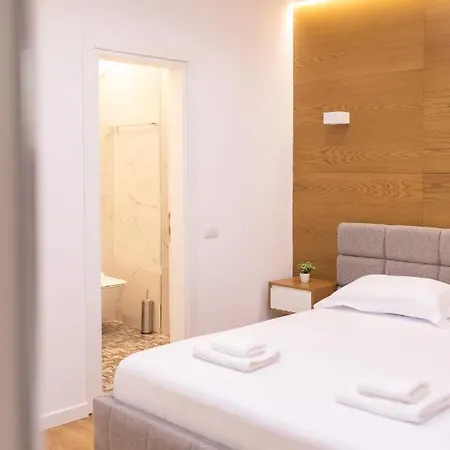 Apartment Exclusive 2 Bedrooms *