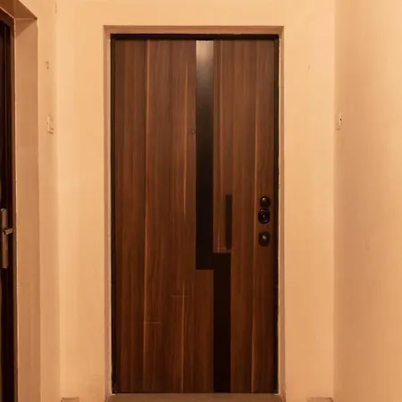 Exclusive 2 Bedrooms شقة *
