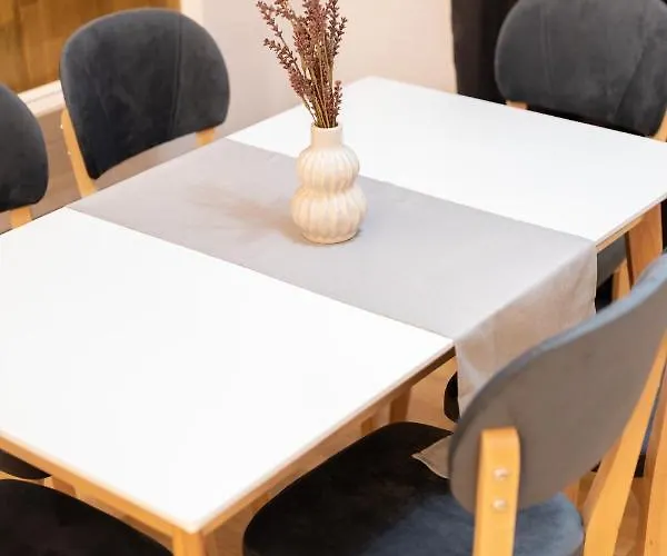 Apartmán Exclusive 2 Bedrooms *